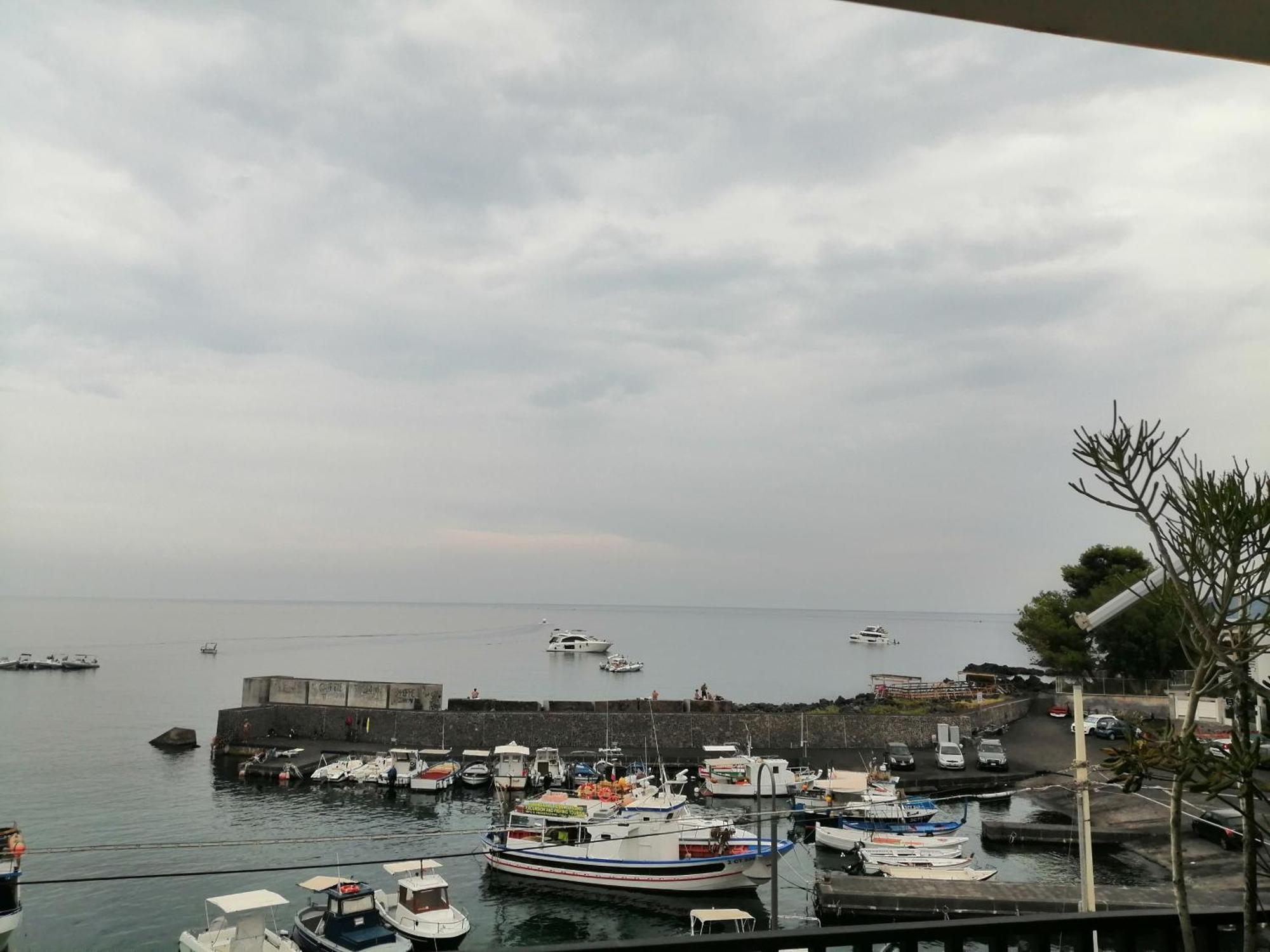 Acirealevacanze - Romantica Camera Sul Mare Exterior foto